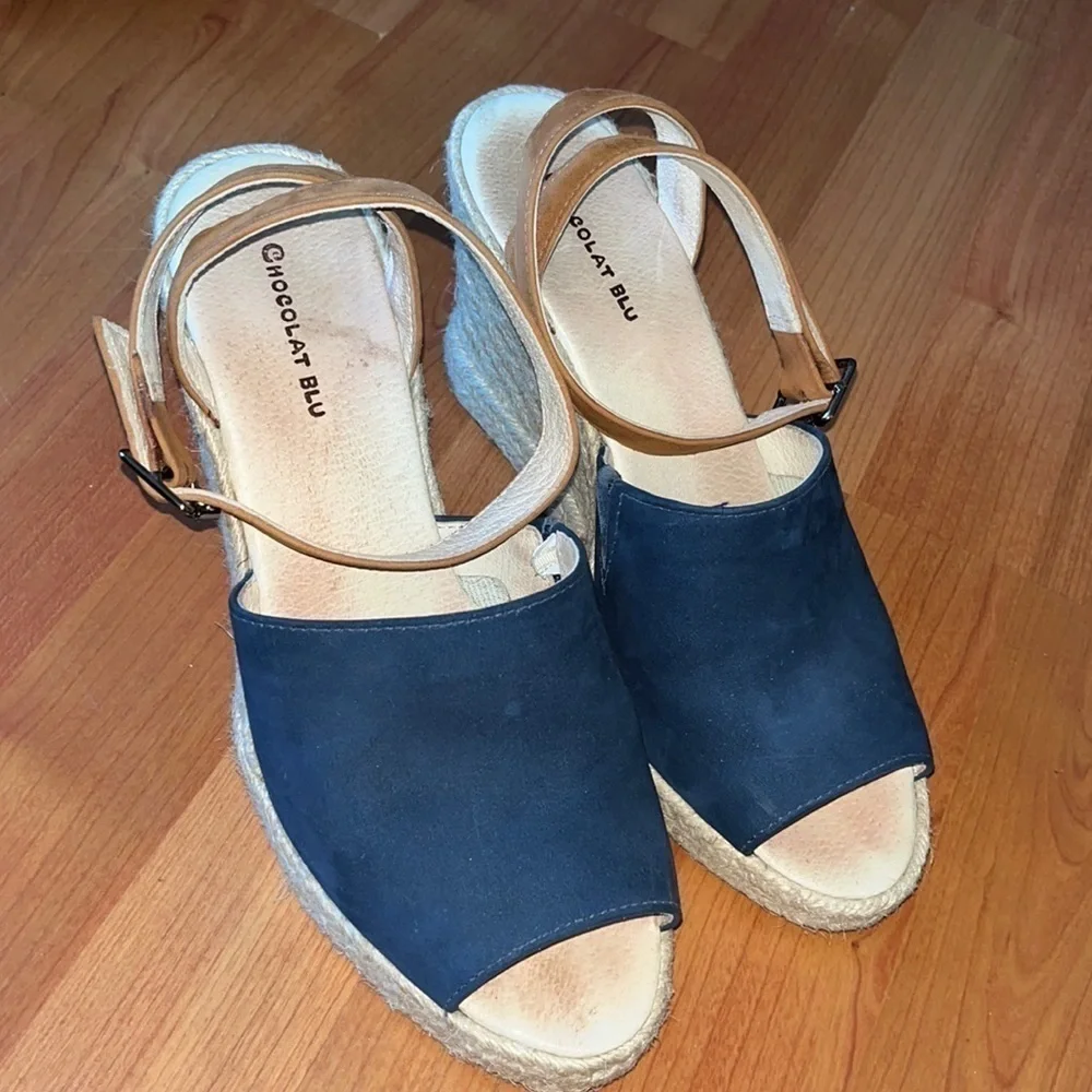 Chocolat Blu women’s navy blue and brown suede espadrilles Size 41 US 11
